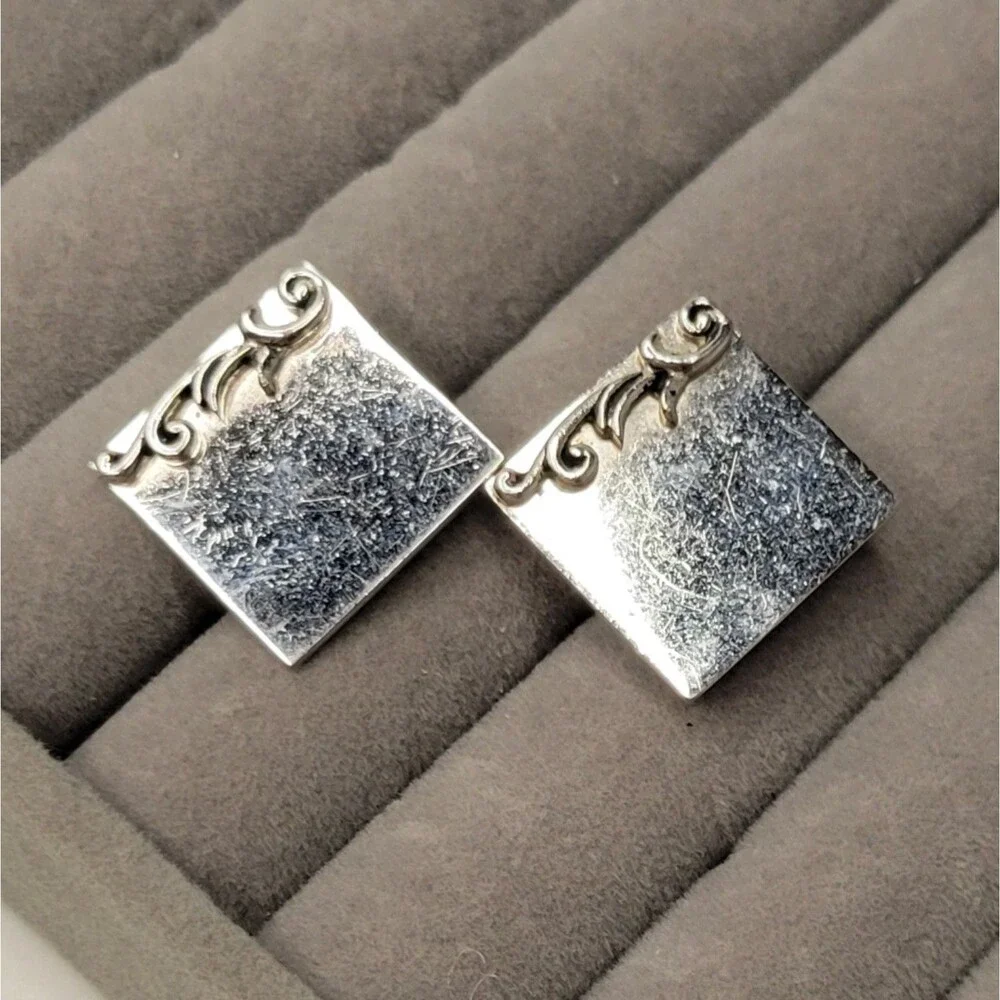 ▪︎Cufflinks